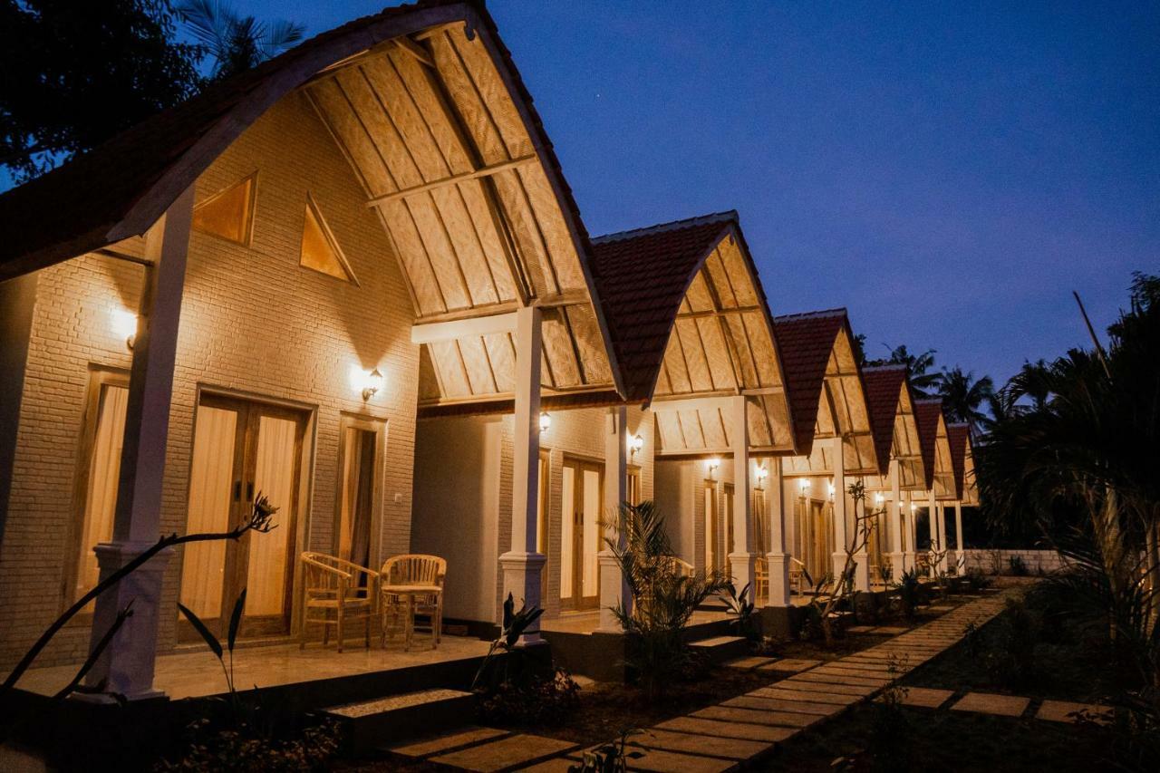 Kayu Kuning Cottage Toyapakeh Exterior photo