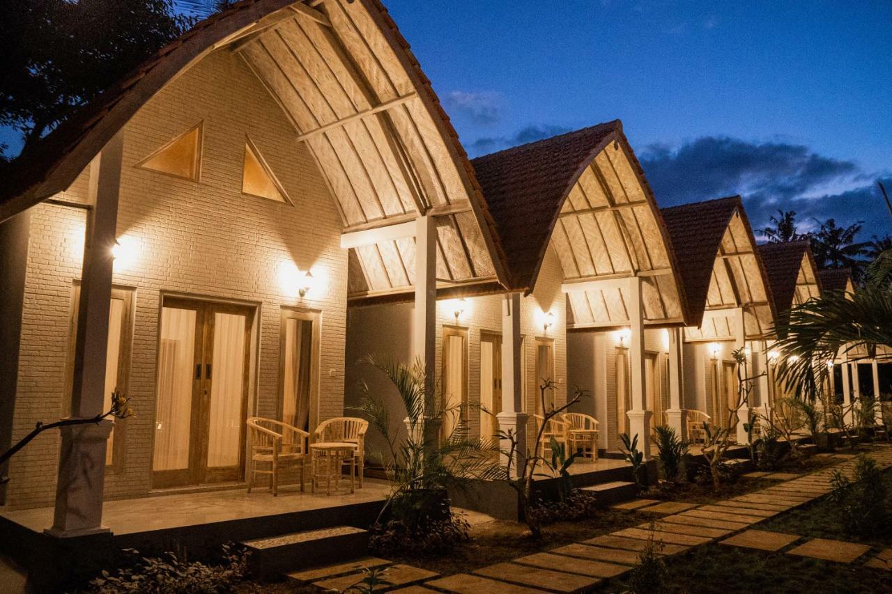 Kayu Kuning Cottage Toyapakeh Exterior photo